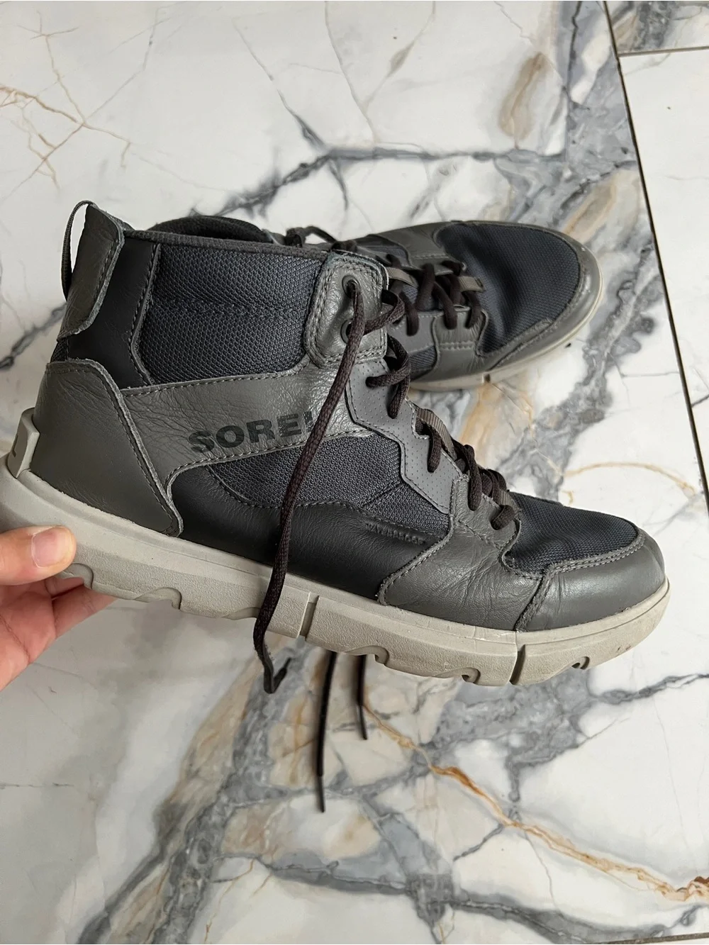 Sorel Explorer Next Sneaker Mid WP Waterproof Boots Men's Size 10 Dark Gray